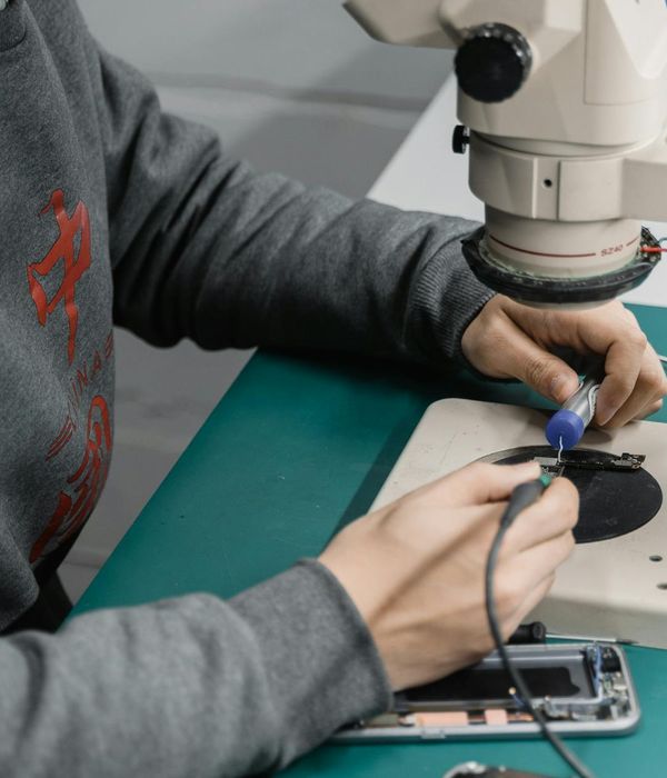 Advanced diagnostic equipment and microscope station for detailed component analysis